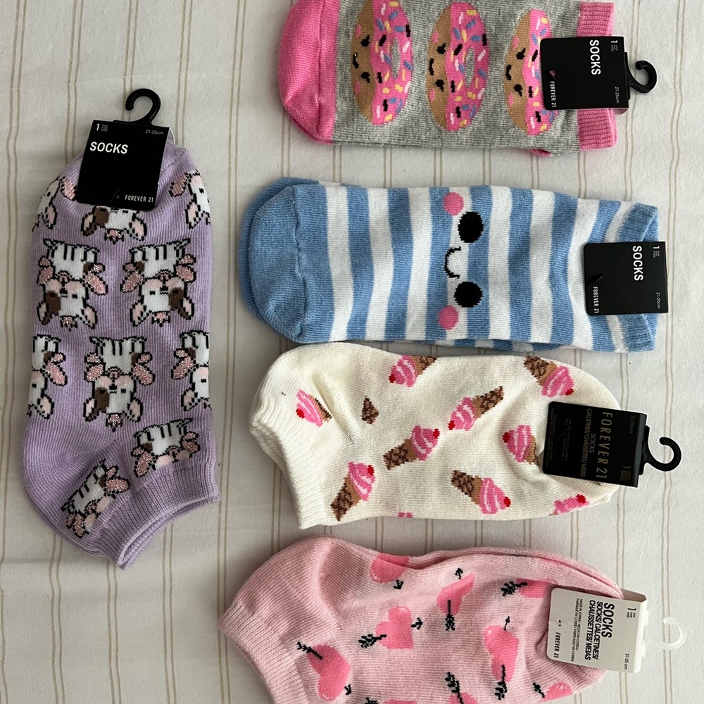 Cute socks! - Picture 2 of 4